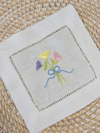 Flower Bouquet Embroidery Design,  Machine Embroidery Design, Spring Floral Bouquet Design, Vintage Inspired Embroidery, Spring Embroidery