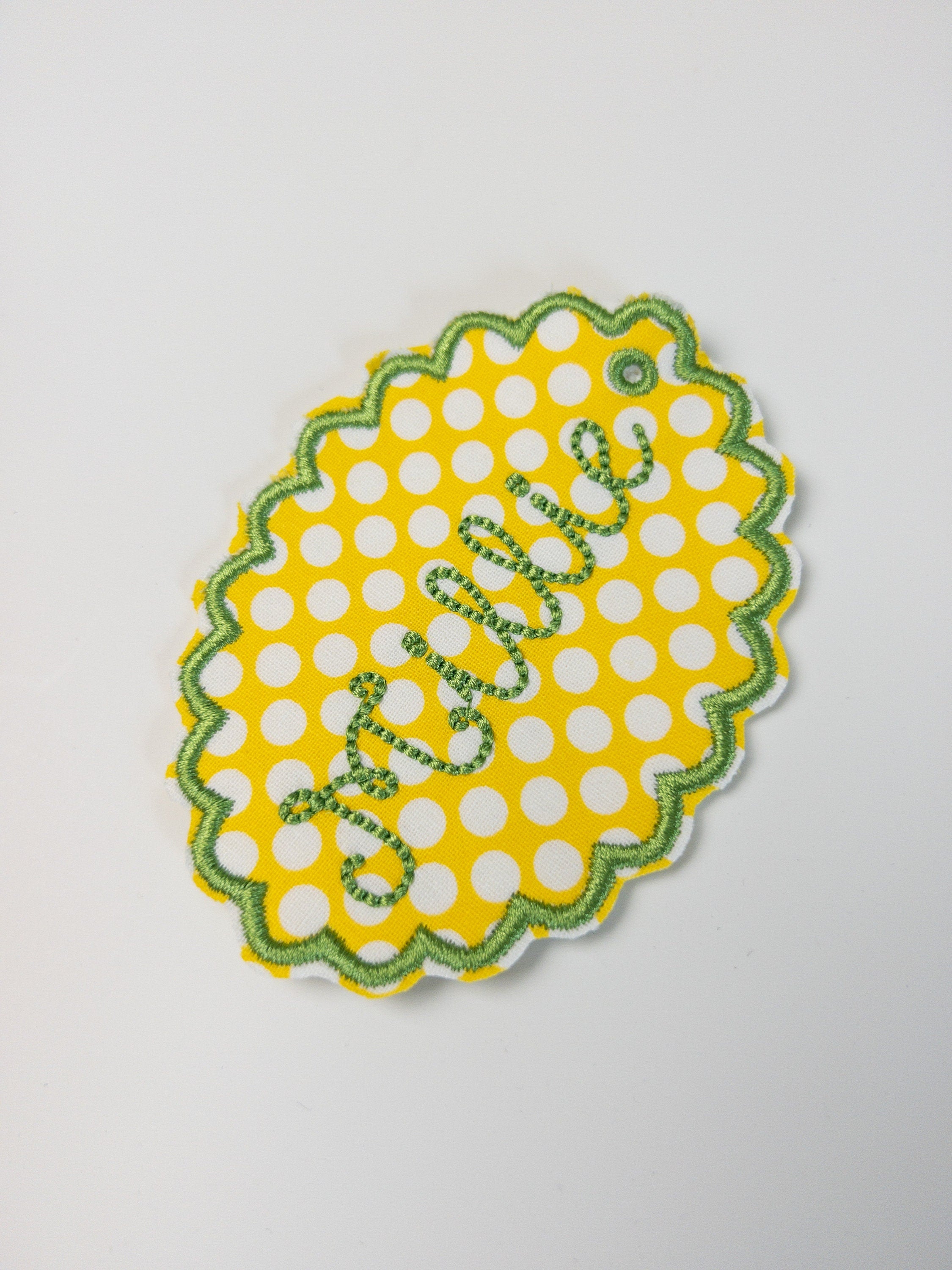 In The Hoop Scallop Oval Bag Tag or Ornament Machine Embroidery Design, Simple ITH Bag Tag, Gift Tag, 4x4, Scalloped Bag Tag