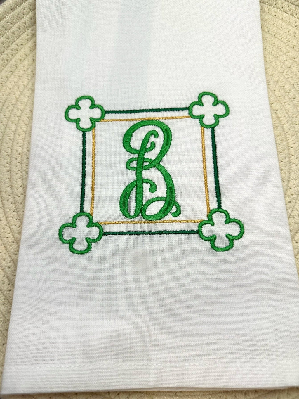 Shamrock Monogram Frame Machine Embroidery Design, St. Patrick's Day Frame, Irish Monogram Frame Design