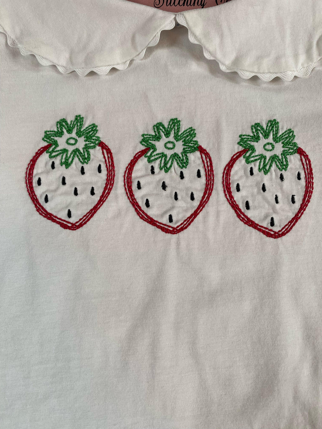 Strawberry Scribble Embroidery Design, Quick Stitch Strawberry Doodle Machine Embroidery Design, Strawberry Design, Scribble Fruit Design
