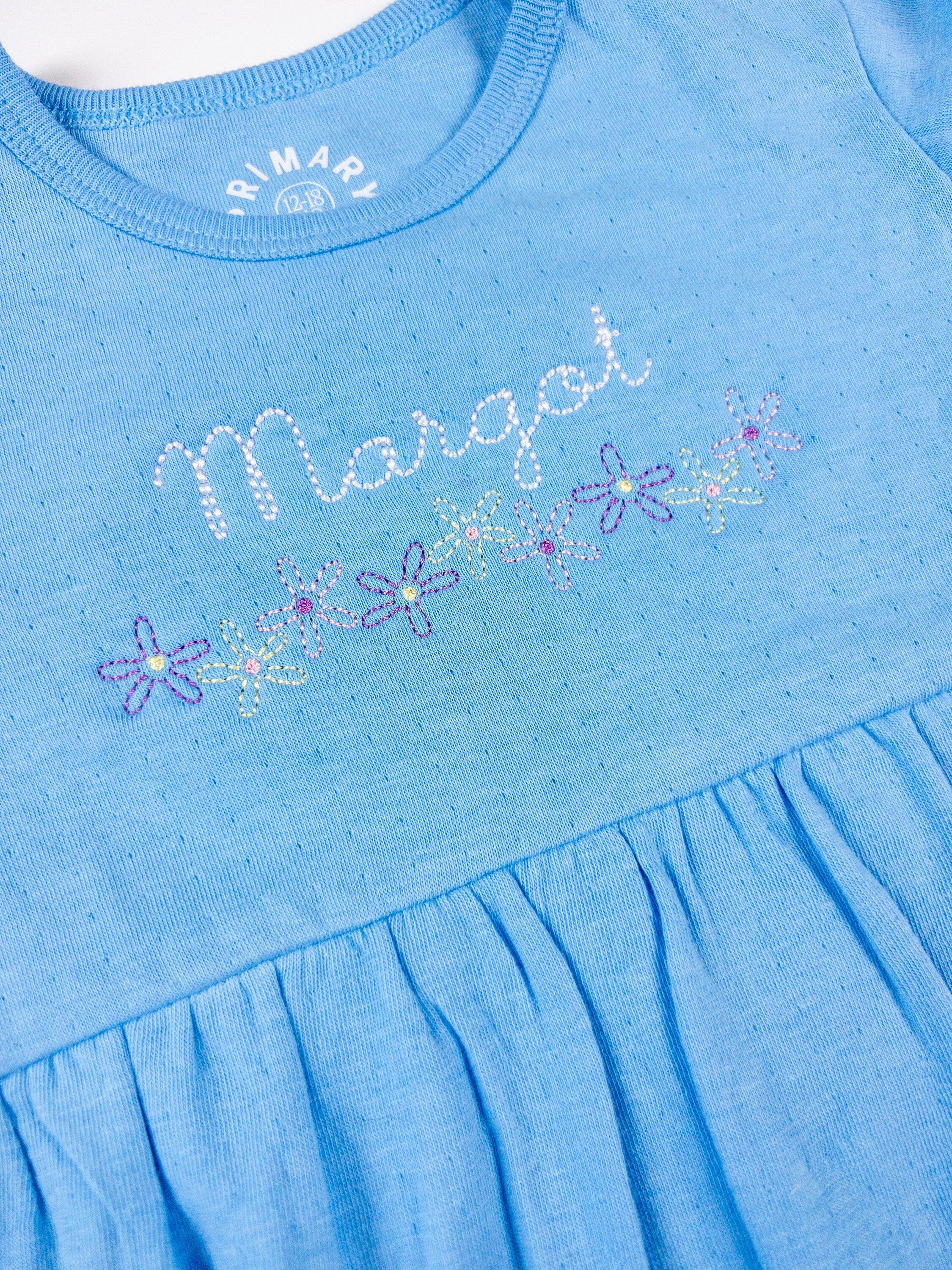 Daisy Line Machine Embroidery Design, Floral Embroidery Design, Flower Line Embroidery Design, Vintage Inspired Floral Embroidery Design